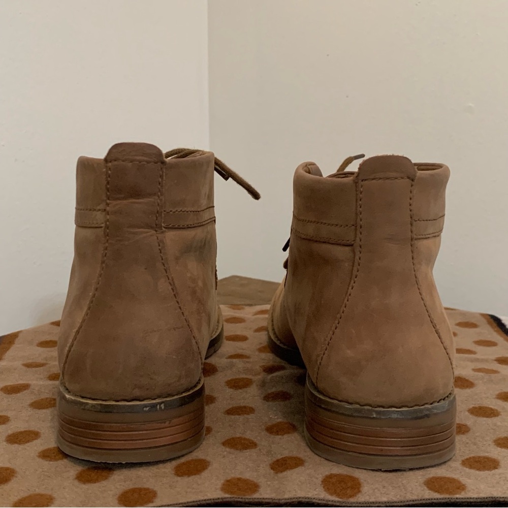Clarks Camzin Grace Ankle Boot / Chukka Boot - Picture 3 of 11